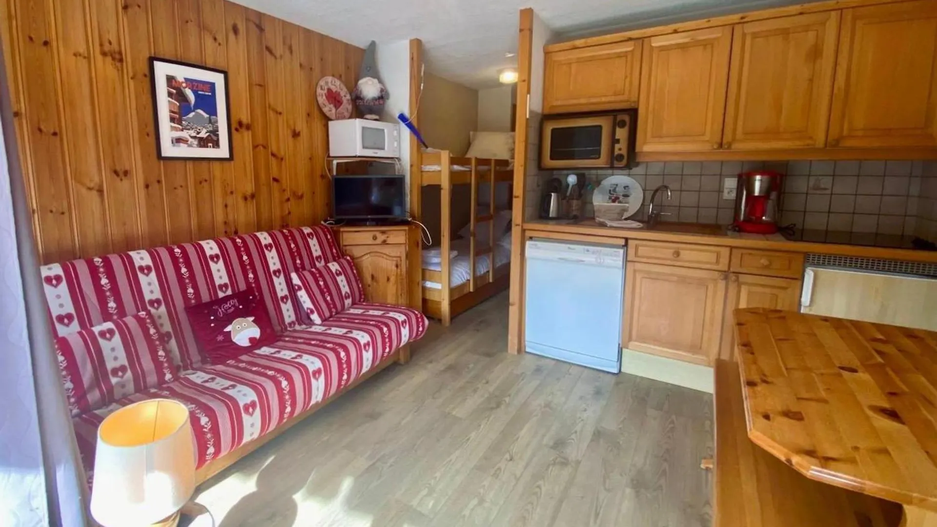 Charmant 2P 24M² A Morzine, 4 Pers, Proche Pistes, Garage, Balcon, Services Inclus - Fr-1-754-85 0*, Morzine France